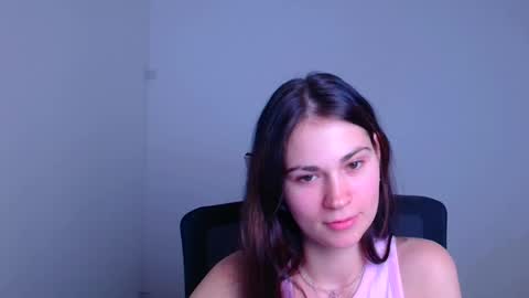 Elsa online show from 01-23-25, 10:22