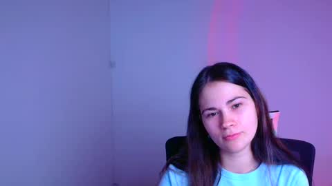 Elsa online show from 02-04-25, 07:33