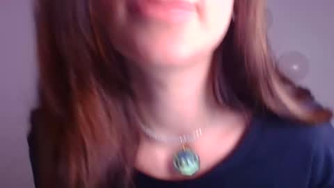 Elsa online show from 02-18-25, 11:08