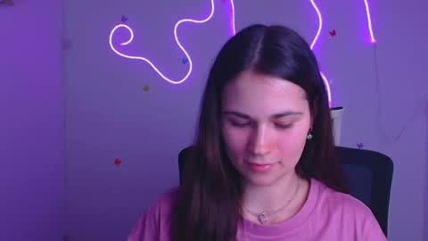 Elsa online show from 03-10-25, 08:01