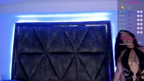 Snapshot of elsalombardi chatting on 02-06-25, 06:24 Elsa online show from 02-06-25, 06:24