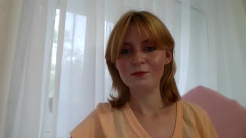 Snapshot of elsamartinez chatting on 09-19-25, 01:12 ElsaMartinez online show from 09-19-25, 01:12