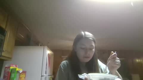 Snapshot of elsierain469 chatting on 02-14-26, 03:36 Elsie Rain online show from 02-14-26, 03:36