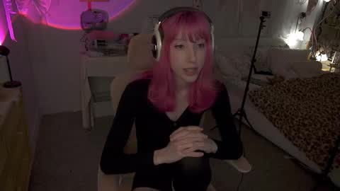 ELS online show from 05-01-26, 01:32