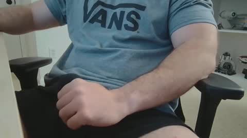 Snapshot of eltanke2206 chatting on 03-09-25, 02:21 alexgarg online show from 03-09-25, 02:21