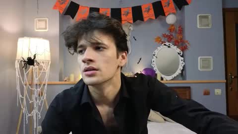 Snapshot of elvano_et chatting on 11-01-25, 07:10 Elvano online show from 11-01-25, 07:10