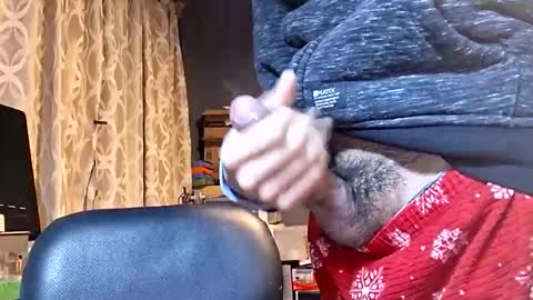 elvergg1 online show from 12-01-25, 09:47