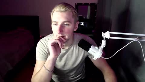 Elvin Vaenight online show from 01-09-26, 10:33