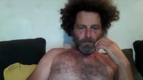 Snapshot of elyjahoye chatting on 05-17-26, 08:05 elyjahoye online show from 05-17-26, 08:05