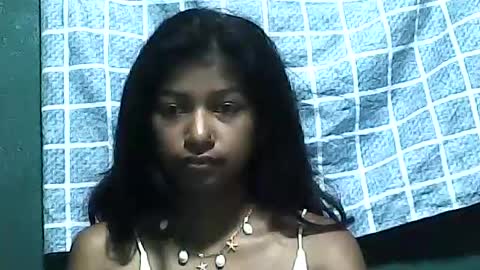 elynah195043 online show from 07-29-26, 05:00
