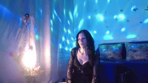 Elisa online show from 02-14-26, 06:26