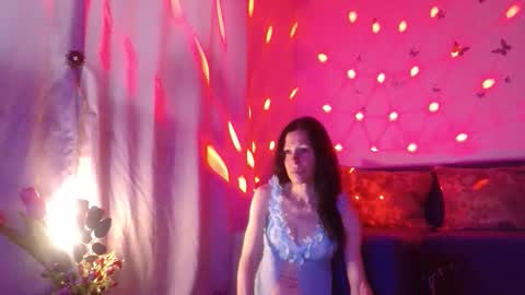 Elisa online show from 05-10-26, 04:45