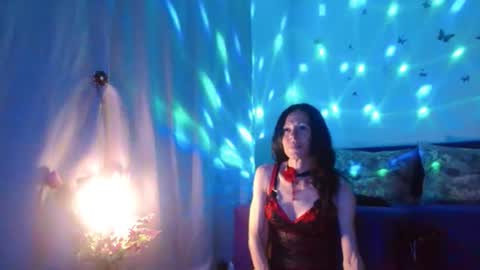 Elisa online show from 06-24-26, 06:18