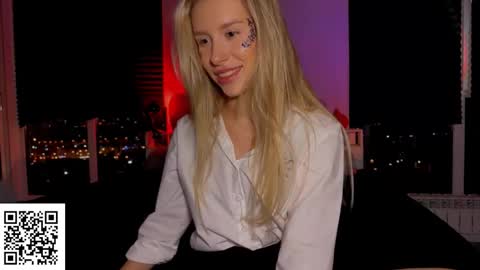 Snapshot of elysia_xo chatting on 11-01-25, 10:12 Elysia online show from 11-01-25, 10:12