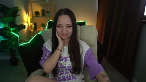 Call me Elis online show from 12-20-24, 06:29