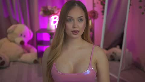 Snapshot of elyssawetxx chatting on 03-13-26, 07:31 Elyssa online show from 03-13-26, 07:31