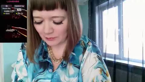 Snapshot of elza1981 chatting on 03-05-26, 11:50 elza1981 online show from 03-05-26, 11:50