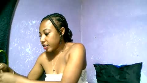 ema900845 online show from 02-18-25, 09:43