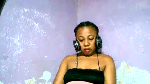 ema900845 online show from 02-22-25, 09:45