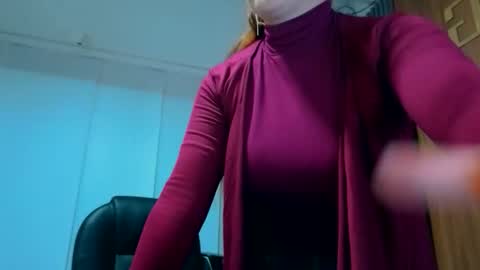 Estefany Martinez Acua INSTAGRAM ema 04oficial online show from 02-04-26, 03:51