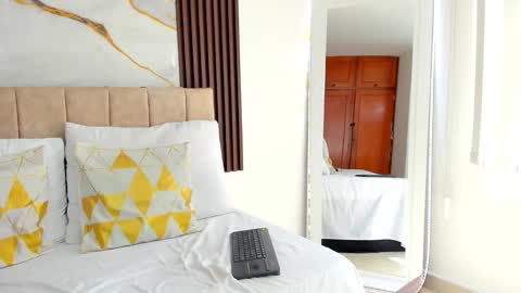 Snapshot of ema_garciaa chatting on 03-16-26, 06:56 ema garcia online show from 03-16-26, 06:56