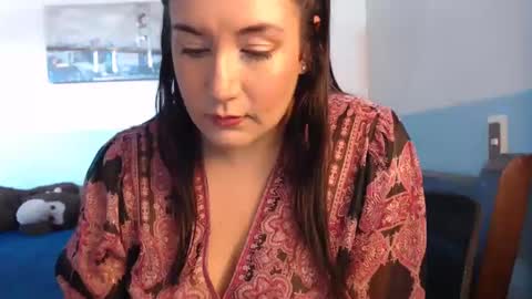 Salome online show from 01-24-25, 01:47