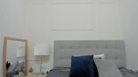 Ema jons online show from 09-13-25, 03:39