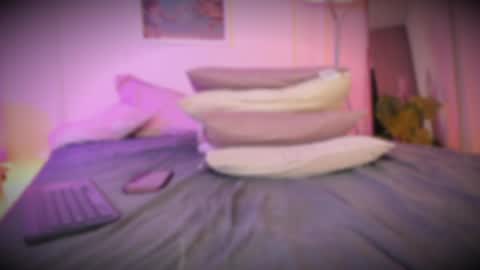 Snapshot of ema_soul chatting on 04-16-26, 09:39 emma soul online show from 04-16-26, 09:39