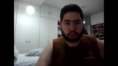 embarrassed_str8_3incher online show from 02-19-26, 11:06