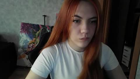 Snapshot of ember__fox chatting on 03-29-26, 01:44 ember__fox online show from 03-29-26, 01:44