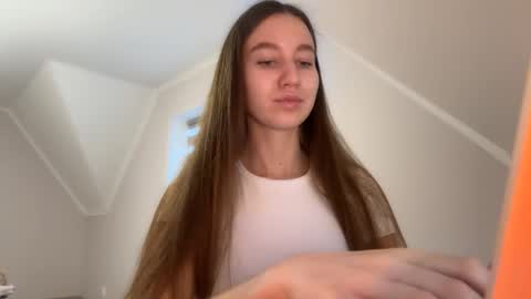 Alina online show from 12-14-25, 01:27