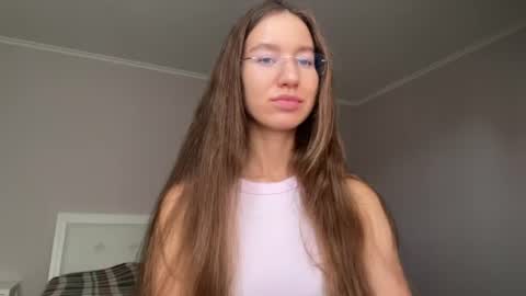 Alina online show from 06-11-26, 11:52