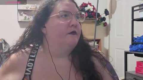 Emberlyn Nix online show from 10-08-25, 04:54