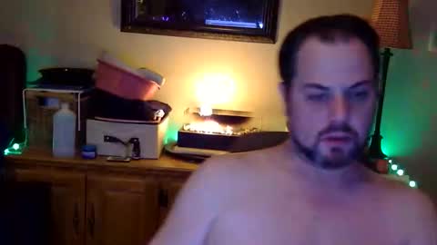Snapshot of emceemoe chatting on 02-08-26, 03:21 Moe online show from 02-08-26, 03:21