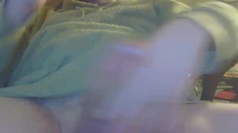 Snapshot of emceemoe chatting on 05-24-26, 09:47 Moe online show from 05-24-26, 09:47