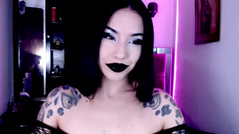Emerald Black online show from 04-16-26, 02:01