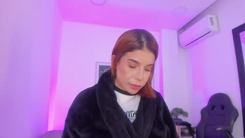 emelie_89 online show from 12-29-24, 11:50