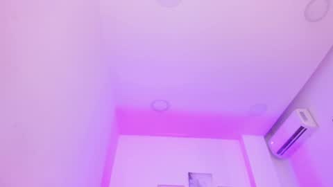 emelie_89 online show from 01-12-25, 03:14