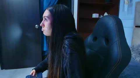 Emily  online show from 12-31-24, 12:32