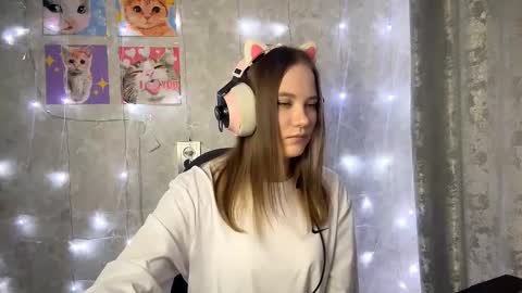 Nika online show from 10-07-25, 06:43