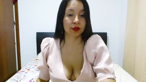 emely_sexx online show from 12-12-24, 12:16