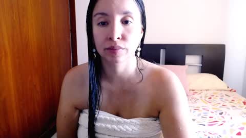 emely_sexx online show from 12-16-24, 04:16