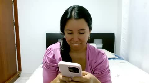 emely_sexx online show from 05-05-26, 03:03
