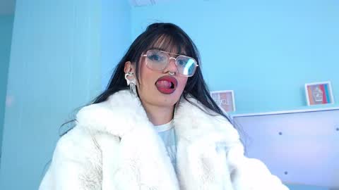 Danna online show from 05-09-26, 01:22