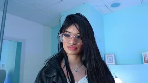 Danna online show from 05-10-26, 01:22