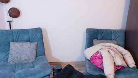 Snapshot of emerald_sparkles chatting on 10-04-25, 03:59 sabrina online show from 10-04-25, 03:59