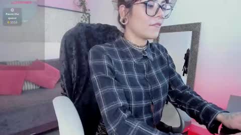 Esmeralda online show from 10-08-25, 06:38