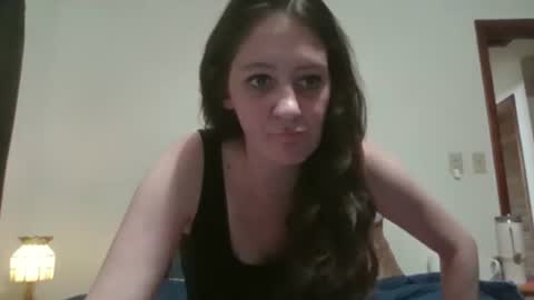 Snapshot of emeraldamnsel chatting on 07-22-26, 01:25 emeraldamnsel online show from 07-22-26, 01:25
