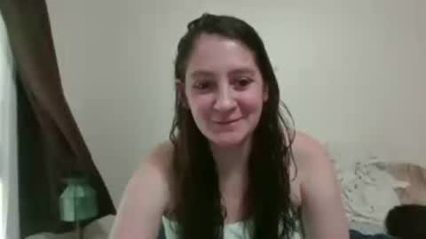 Snapshot of emeraldamnsel chatting on 07-28-26, 06:20 emeraldamnsel online show from 07-28-26, 06:20
