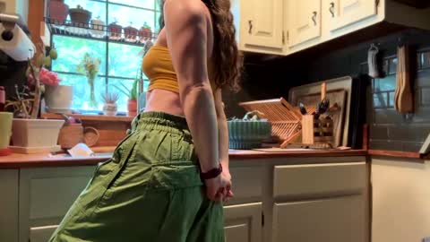 Snapshot of emersoncane chatting on 05-18-26, 04:02 popalottapuss - puddin tits - daddy - buttercup - bonfire - Mrs. Fuck Yea - hibeams - honey buns - online show from 05-18-26, 04:02